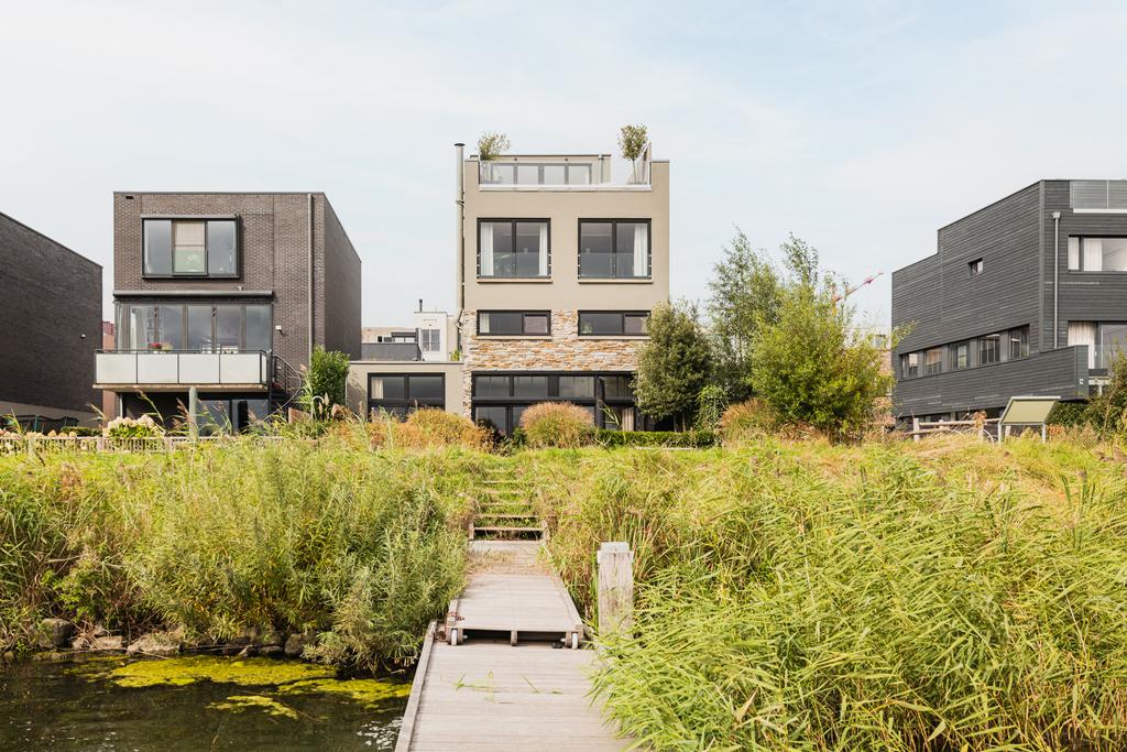 Huis Thomas Hoodstraat in Amsterdam