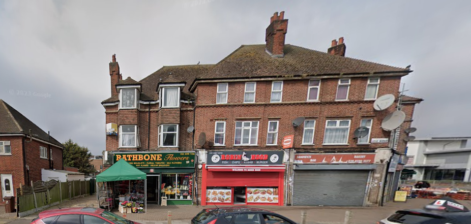 Flat Davington Road in Greater London