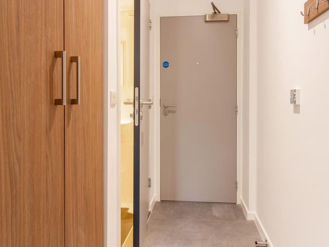 Room Dean Street in Bristol