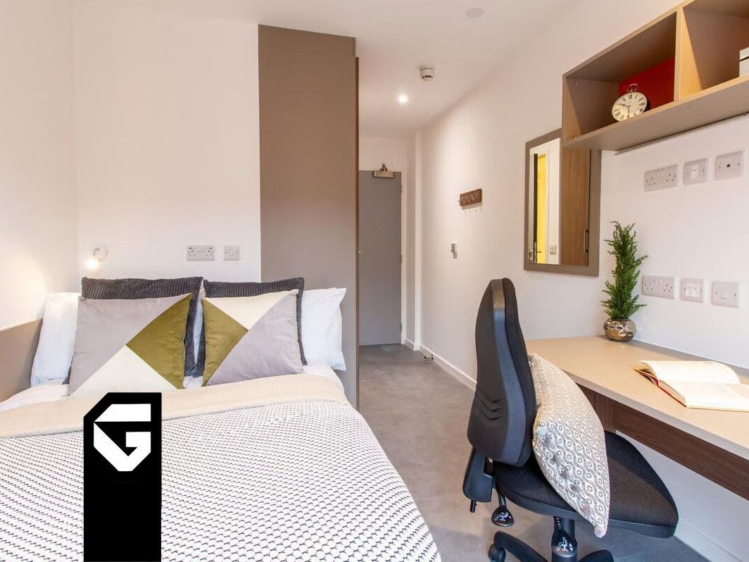 Room Dean Street in Bristol