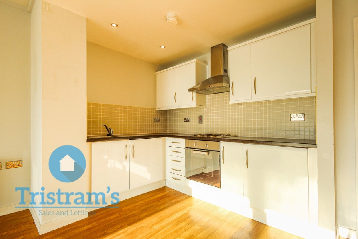 Flat Bolero Square in Nottingham