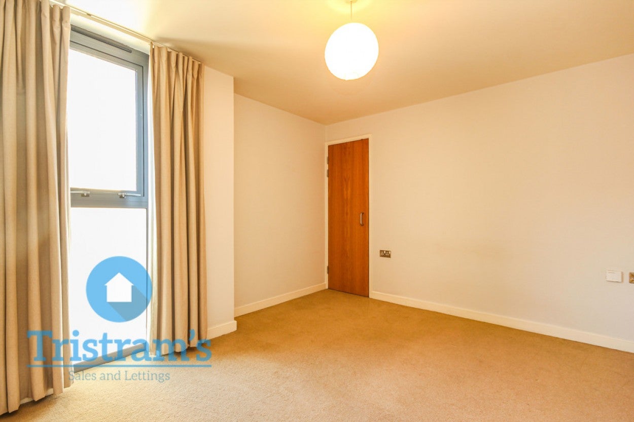 Flat Bolero Square in Nottingham