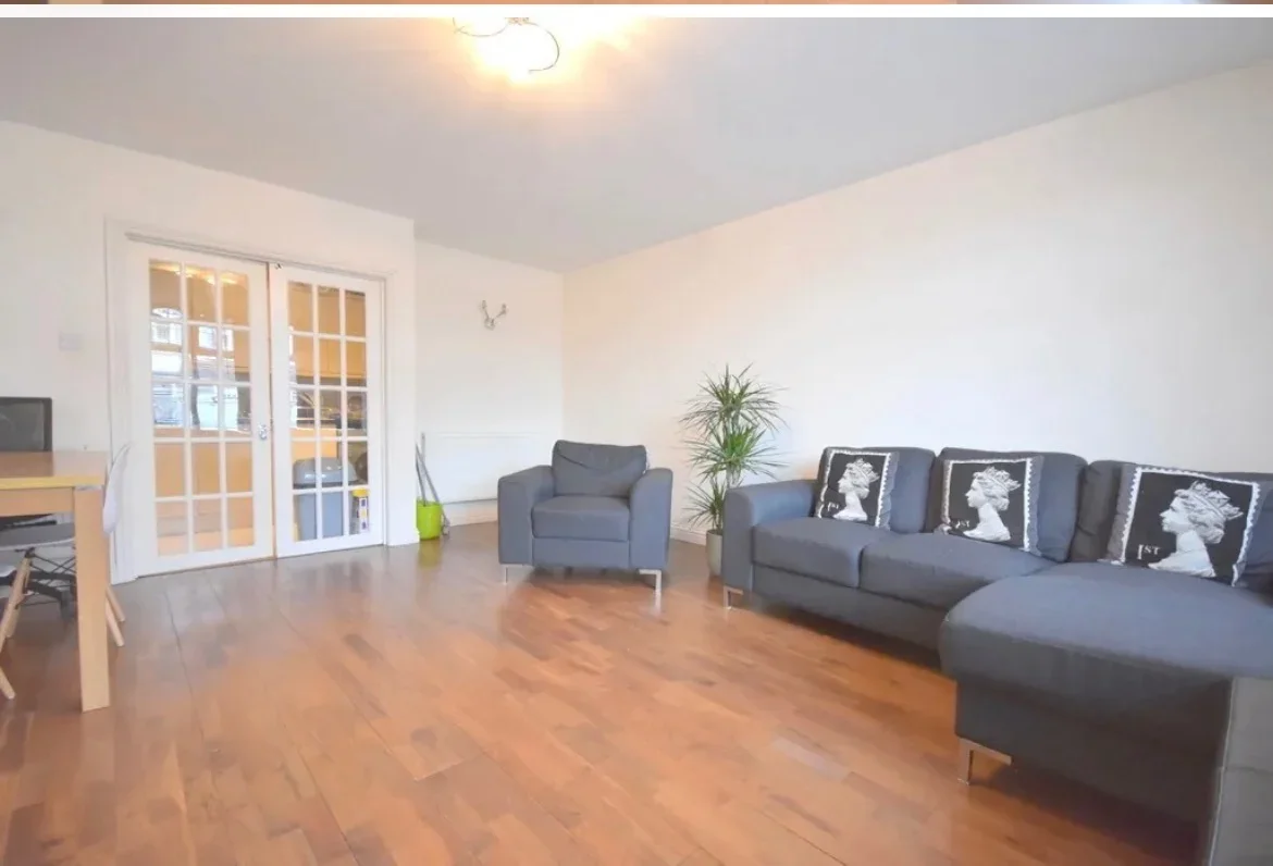 House Meadow Close in Greater London