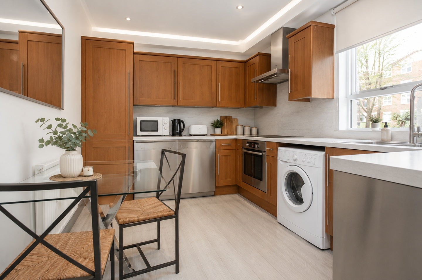 Room John Aird Court in City of Westminster