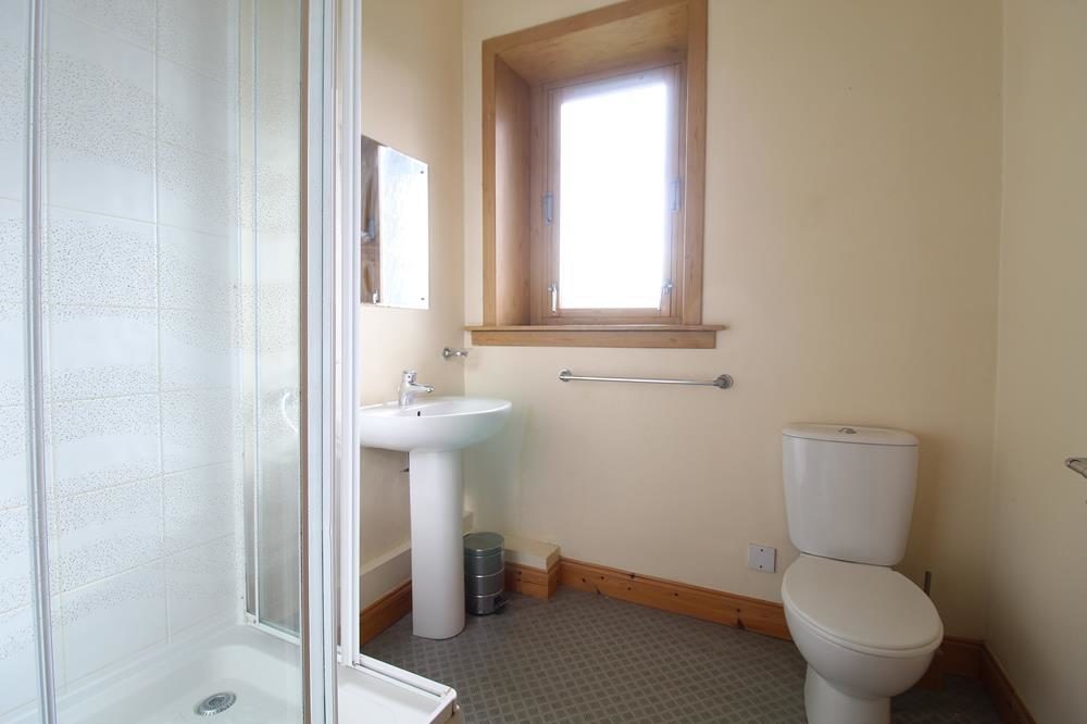 Flat Seaforth Road in Bangor