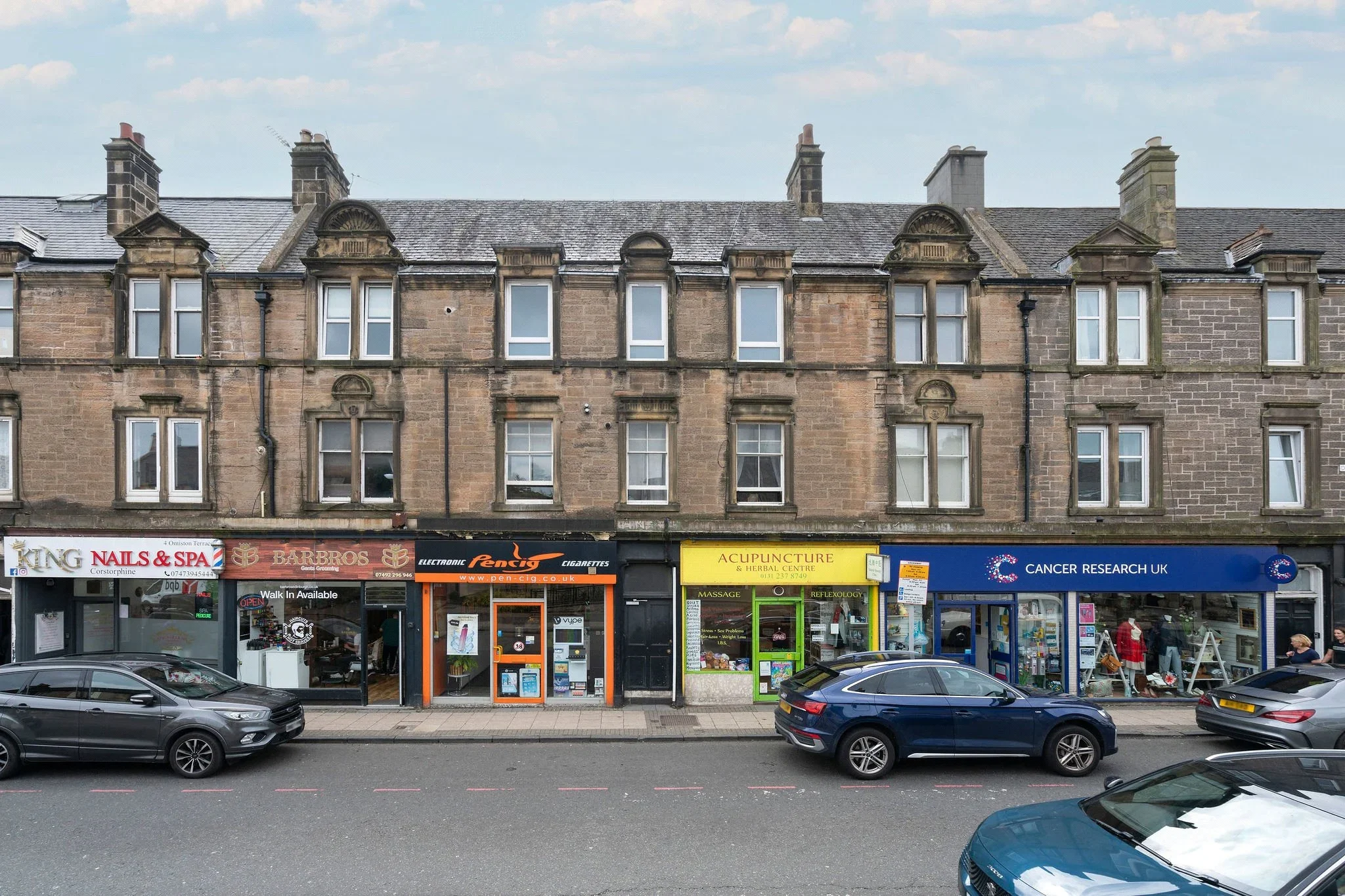 Flat St John's Road in City of Edinburgh