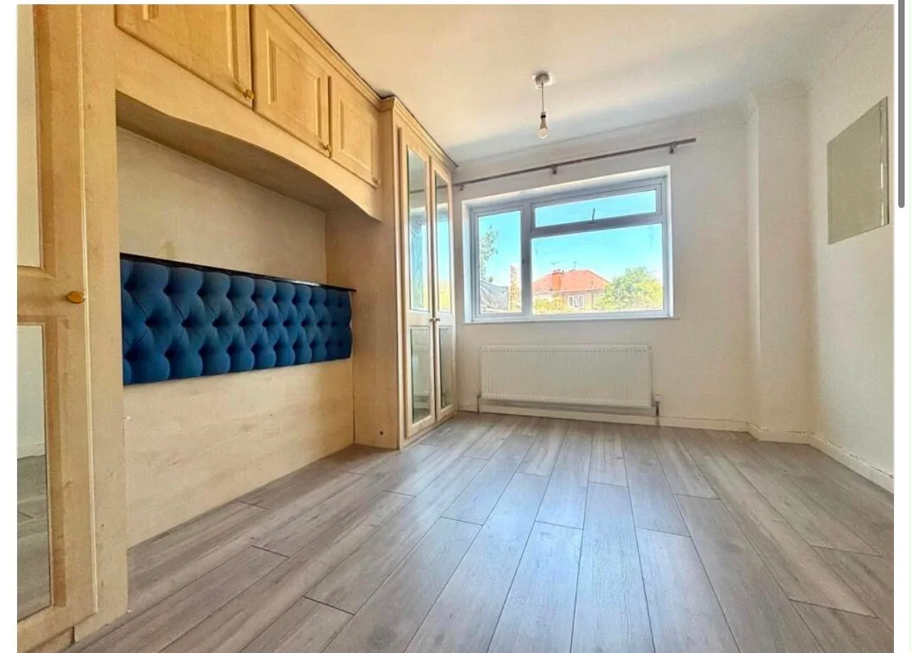 Flat Cavendish Close in Greater London