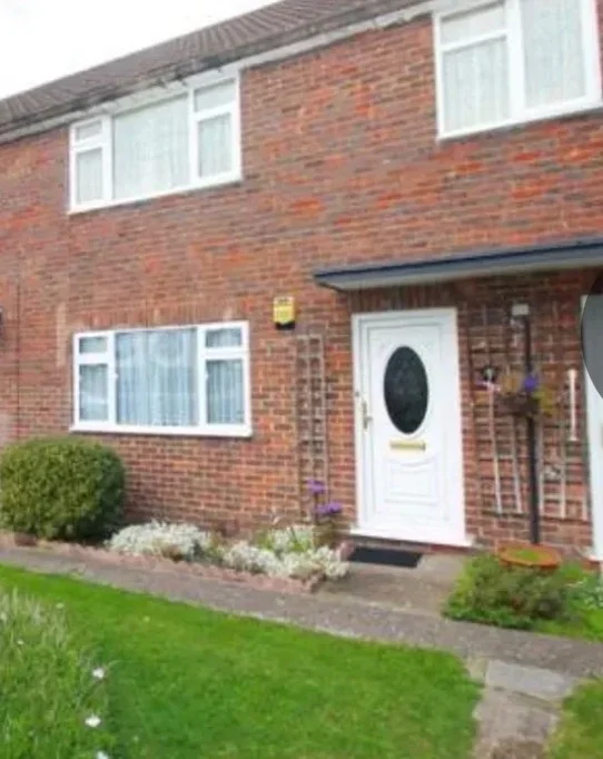 Flat Cavendish Close in Greater London