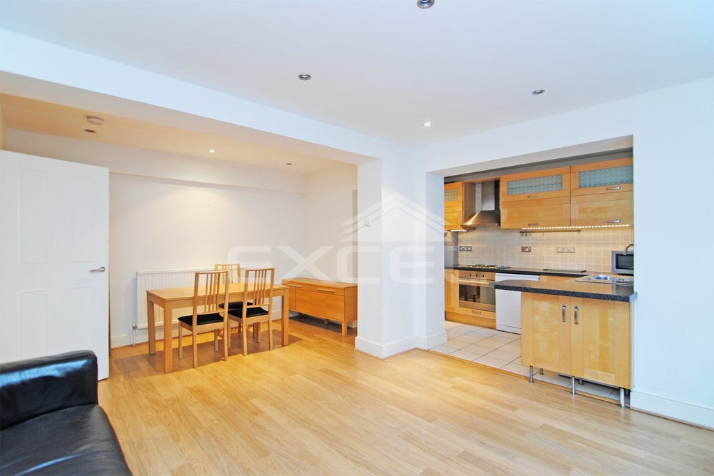 Flat Frognal in Greater London