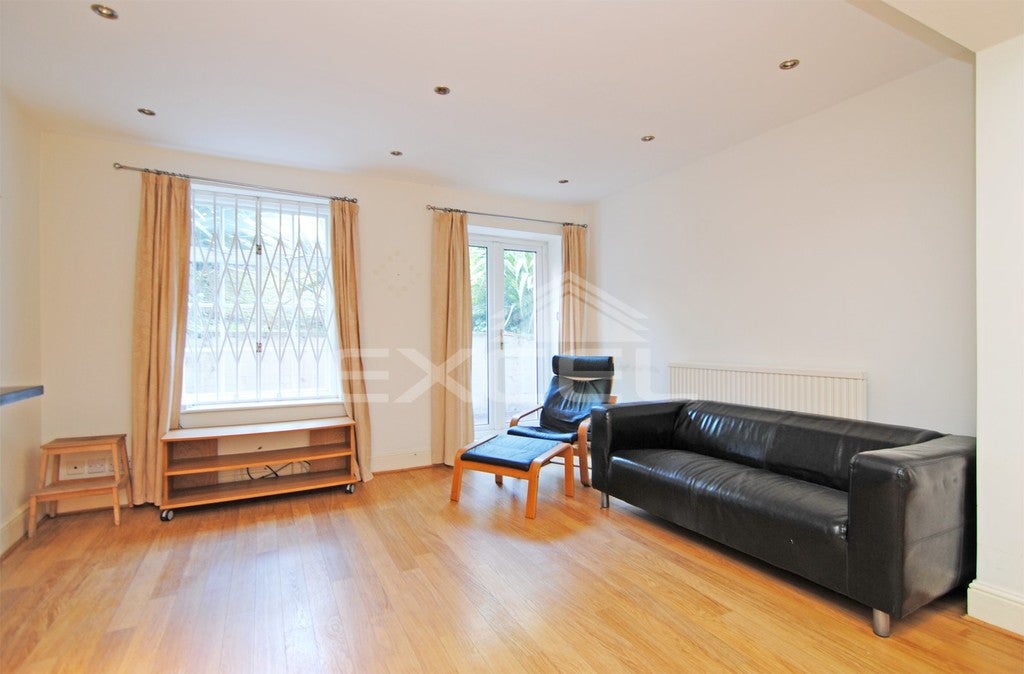 Flat Frognal in Greater London