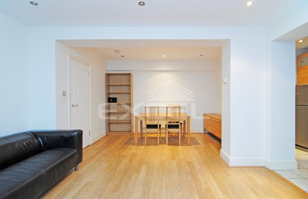 Flat Frognal in Greater London