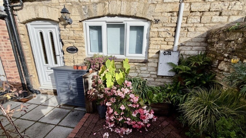 House Pebble Lane in Brackley
