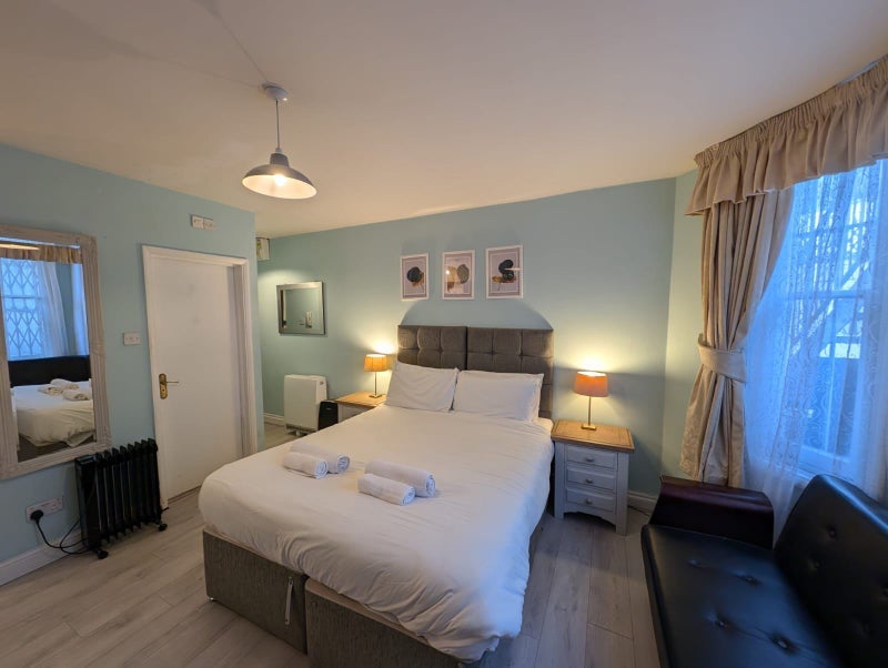 Flat Challoner Street in Greater London