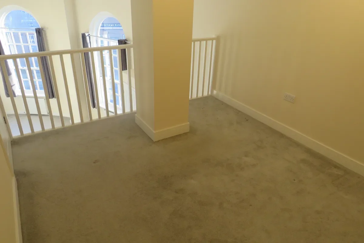 Flat Grosvenor Yard in West Suffolk
