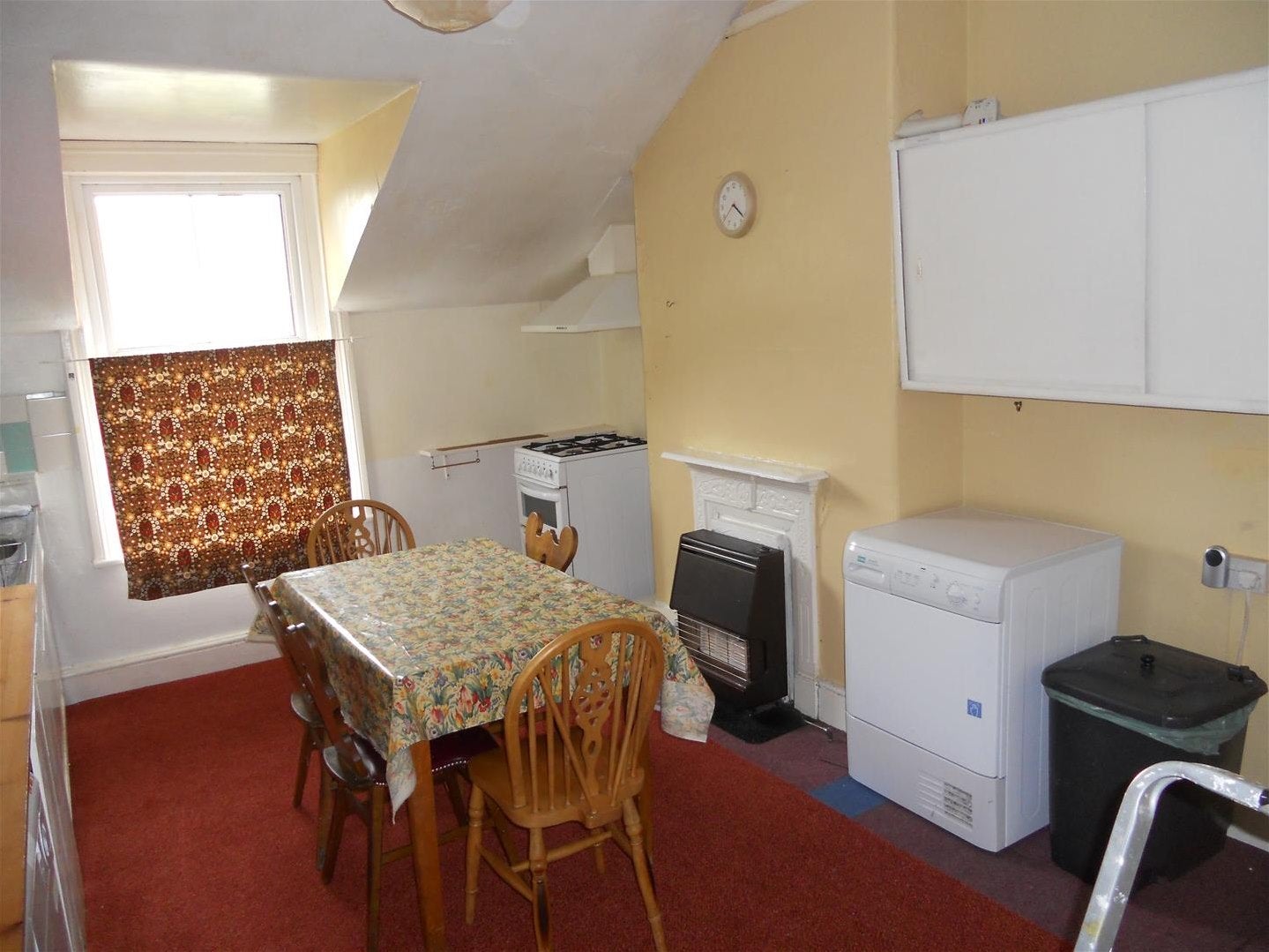 Room Westbury Road in Bristol