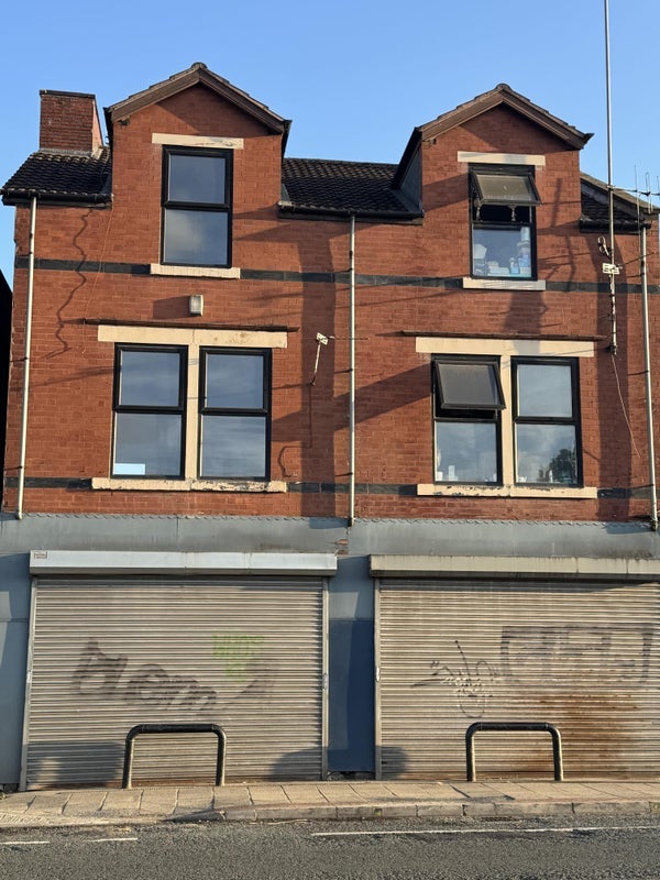 Room Eccles New Road in Salford