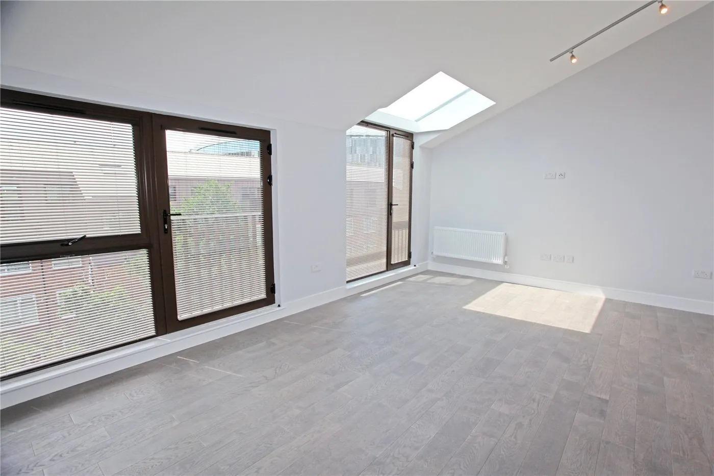 Flat Northumberland Park in Greater London