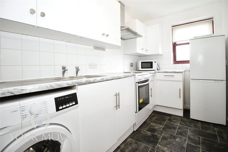 Flat Priory Road in Dartford