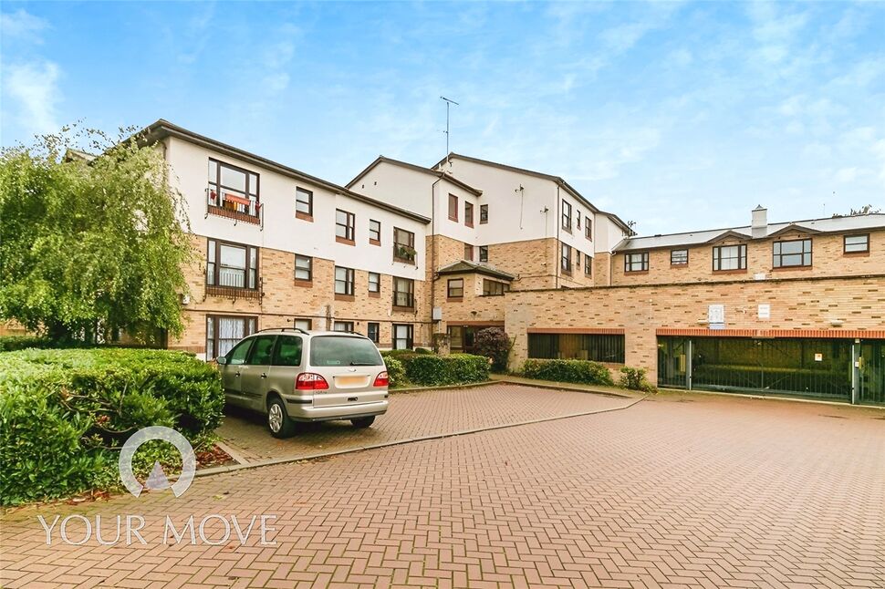 Flat Priory Road in Dartford