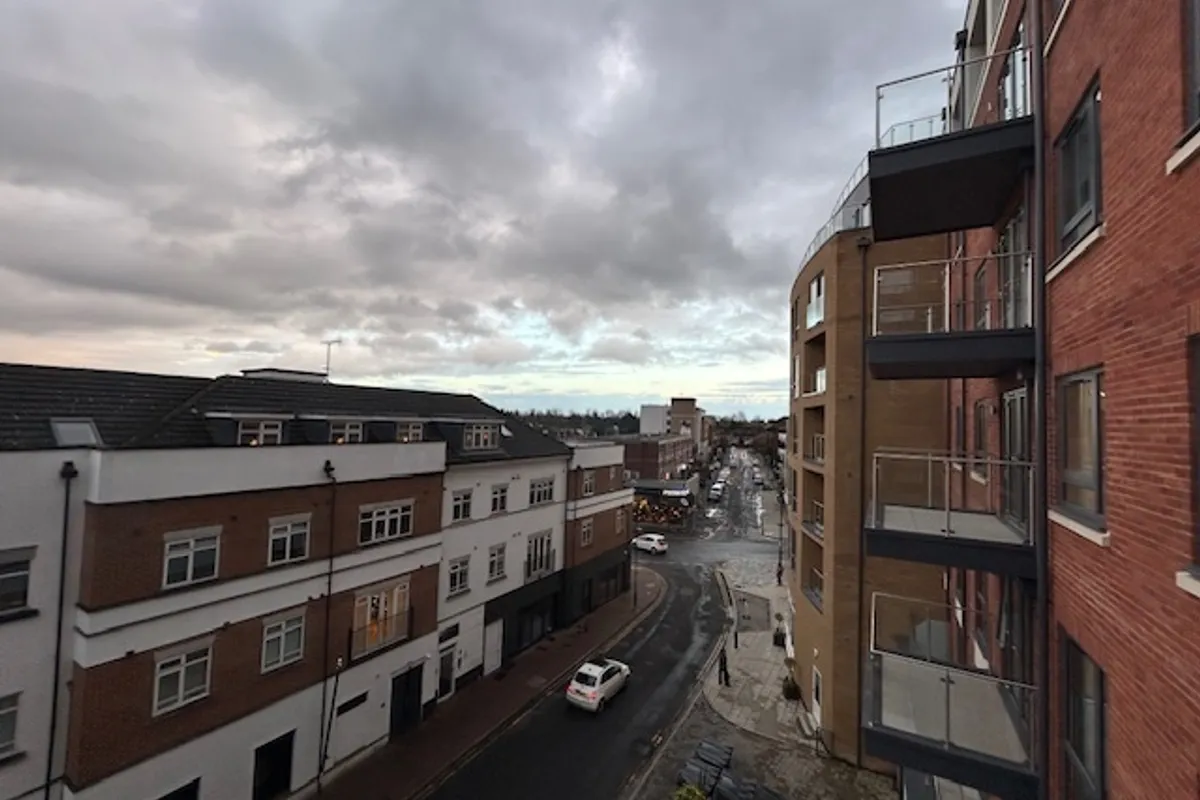 Flat High Street in Maidenhead