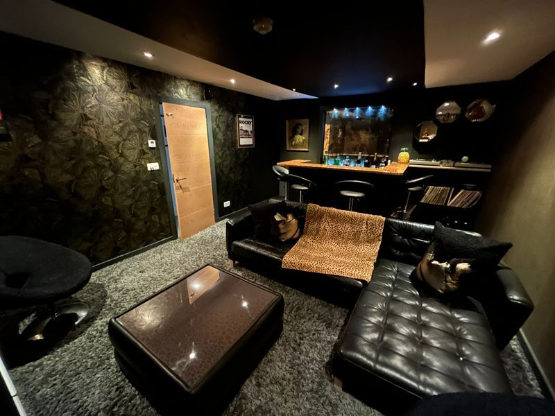 Room Robins Grove in Greater London