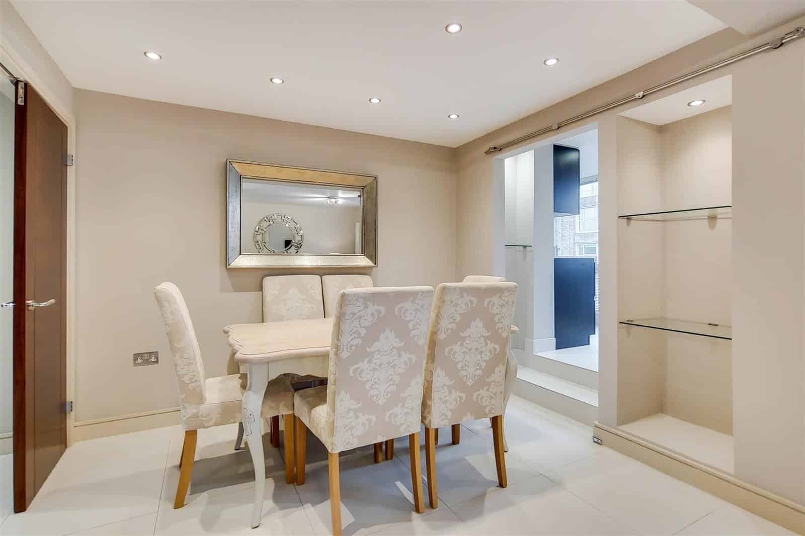 Flat St John's Wood Park in City of Westminster
