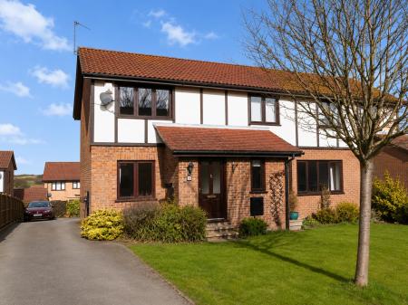 House Bluebell Meadow in Harrogate
