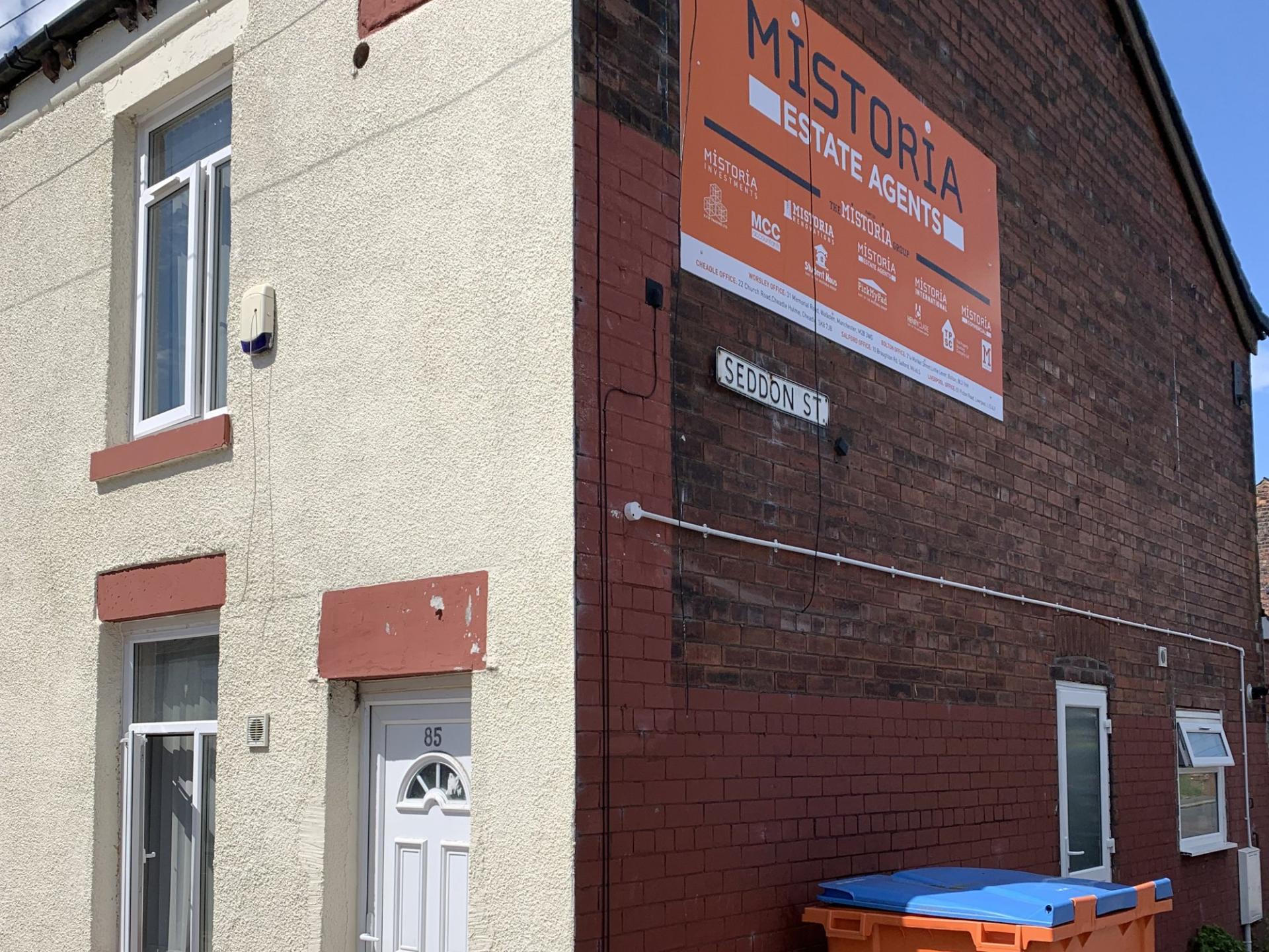 Room Seddon Street in Salford