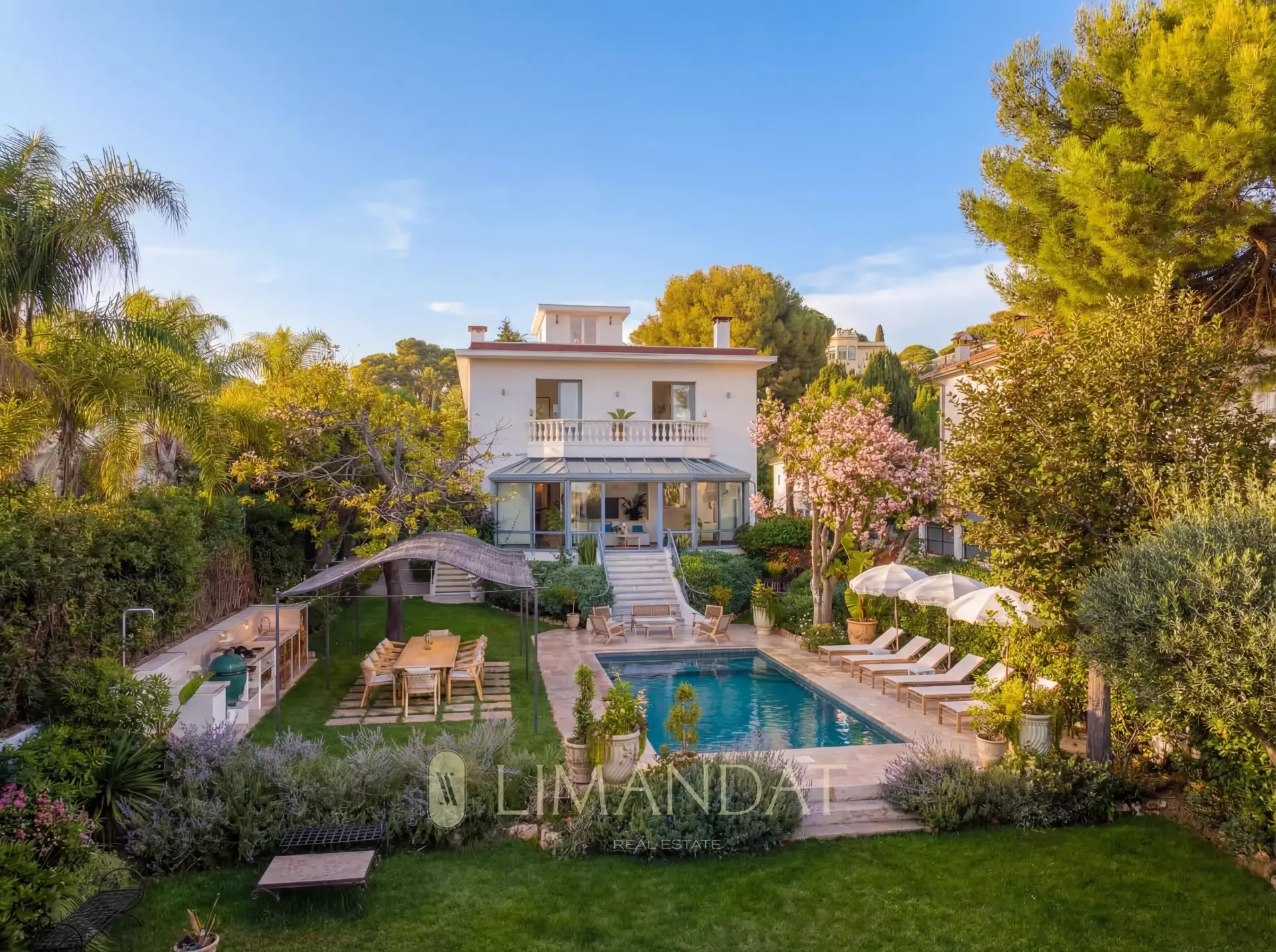 Maison Boulevard Maréchal Juin à Antibes