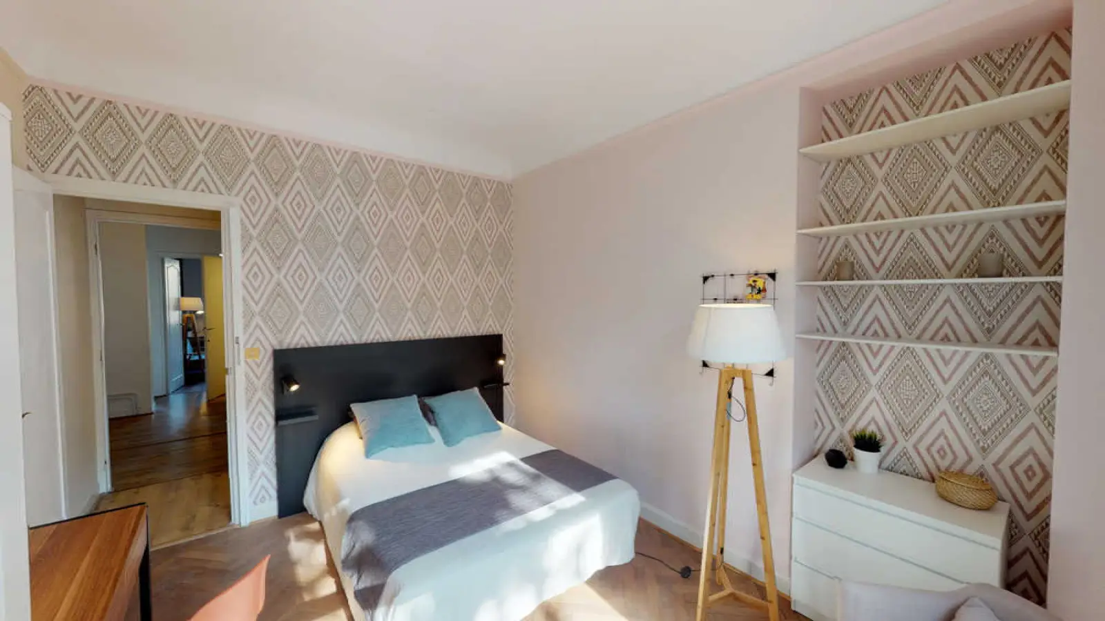Room Place du Maréchal Leclerc in Lille