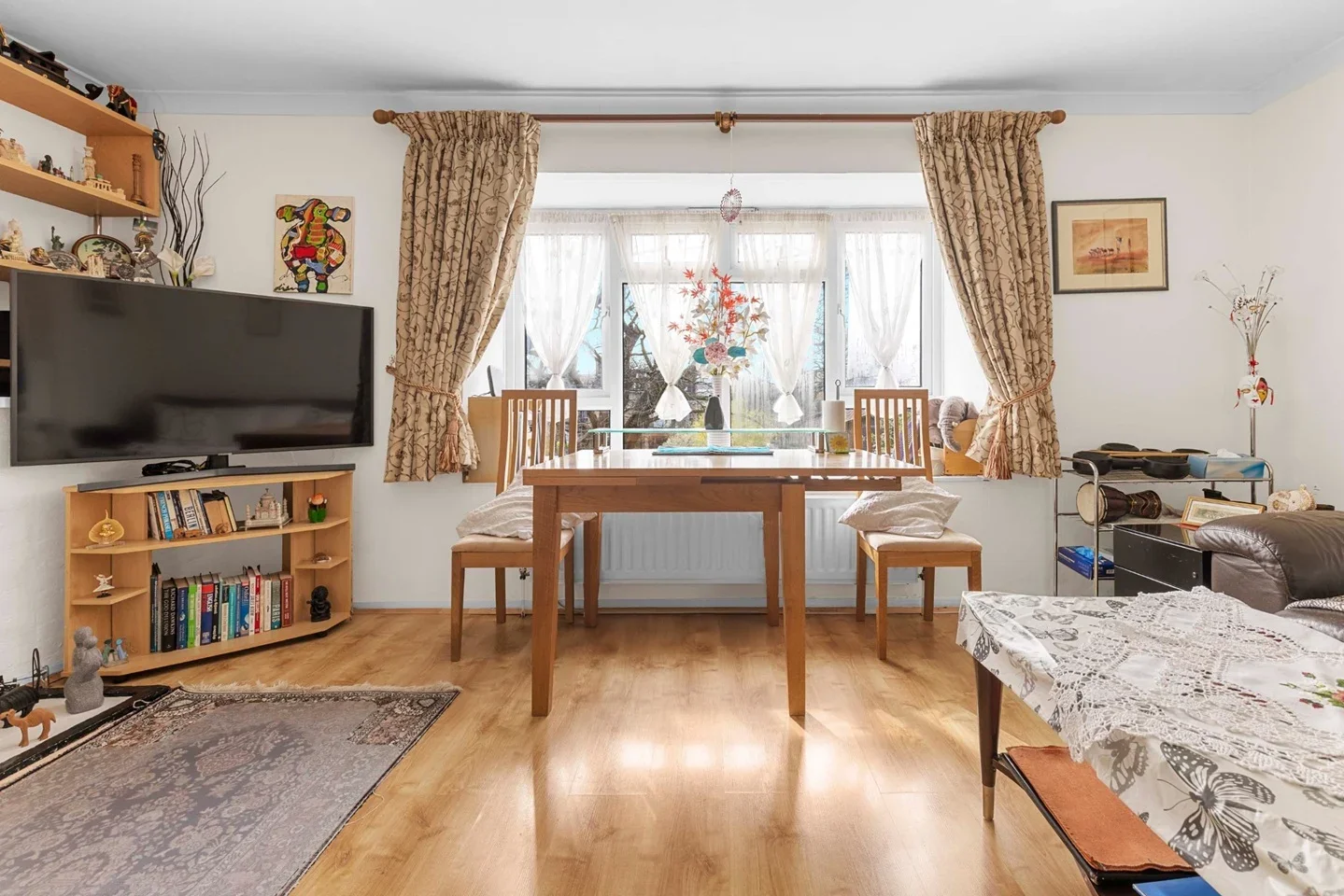 Room Castlebar Park in Greater London