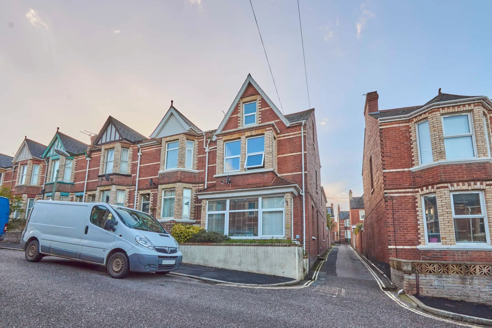 Flat Monkswell Road in Exeter