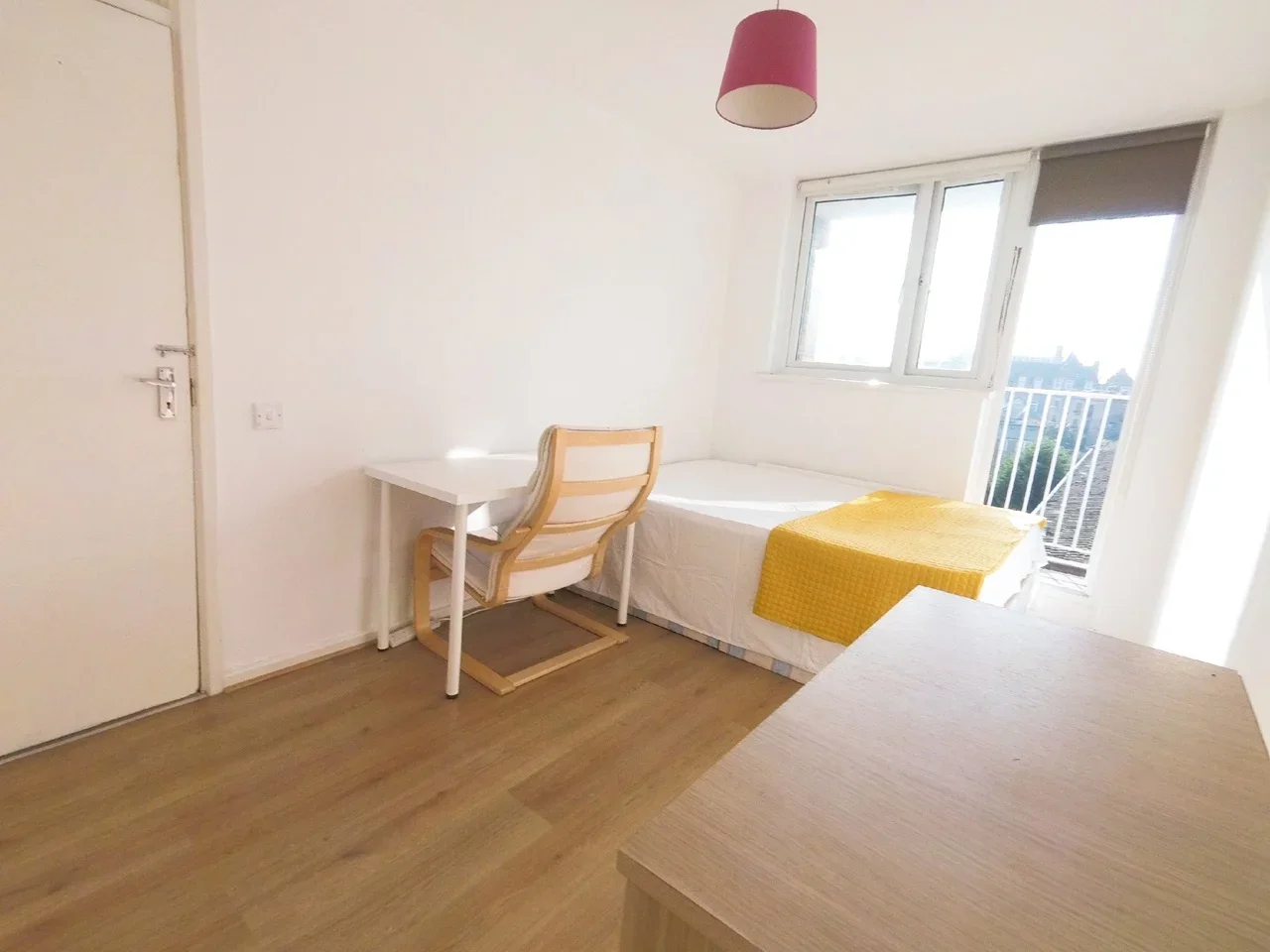 Flat Lucey Way in Greater London