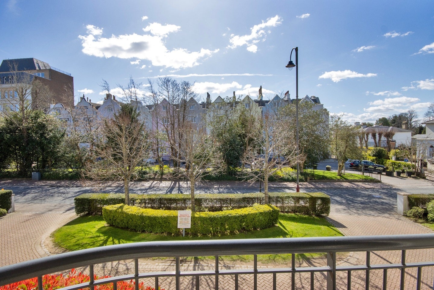 Flat Suffolk Mews in Tunbridge Wells