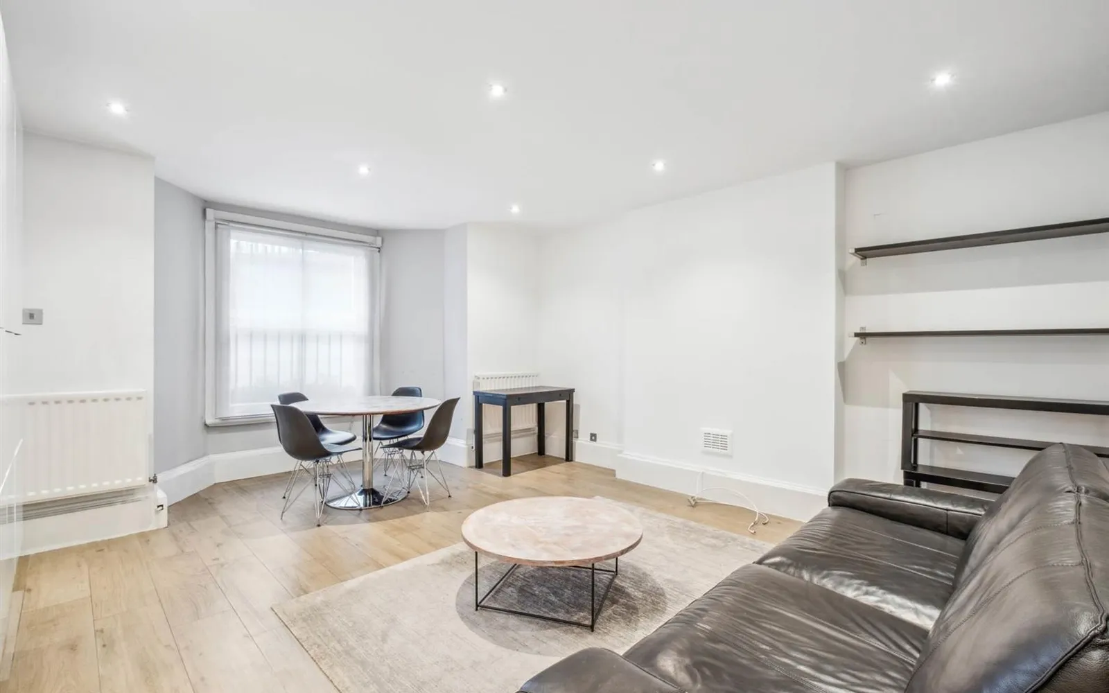 Flat King's Road in Greater London