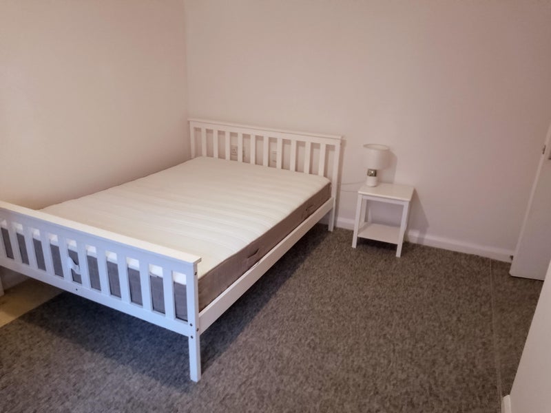 Room Downham Road in Greater London