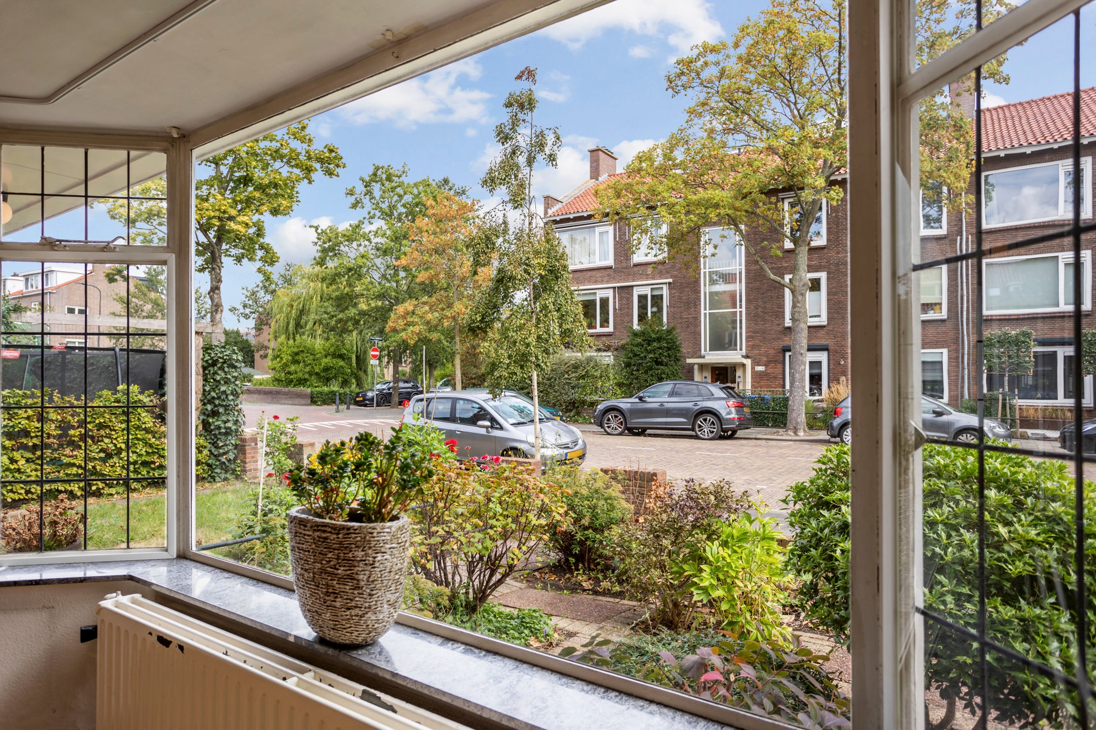 Tussenwoning te koop: Jozef Israëlslaan 50, Rijswijk