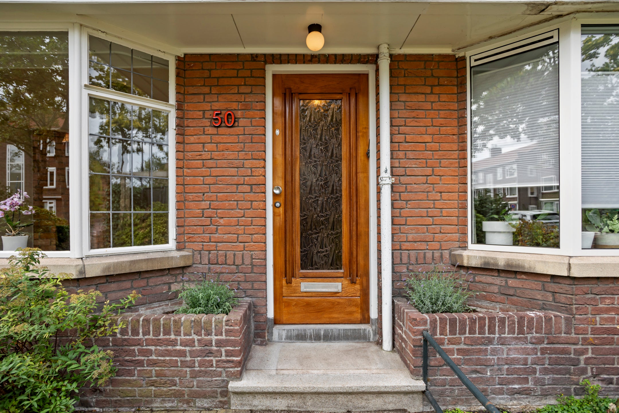 Tussenwoning te koop: Jozef Israëlslaan 50, Rijswijk