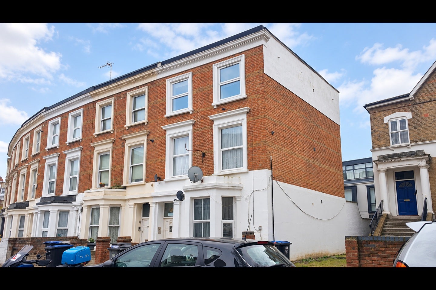 Flat Malvern Road in Greater London