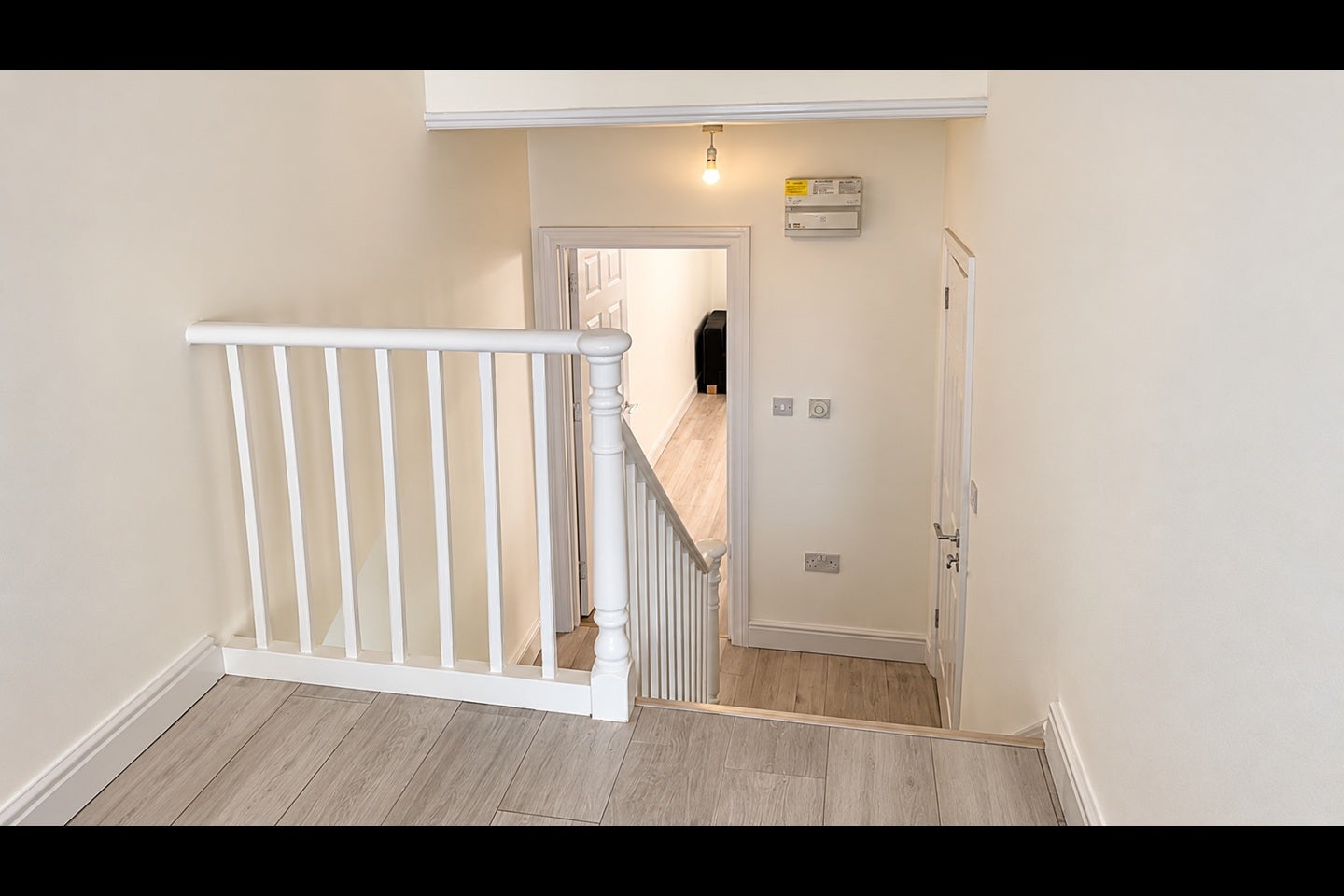 Flat Malvern Road in Greater London