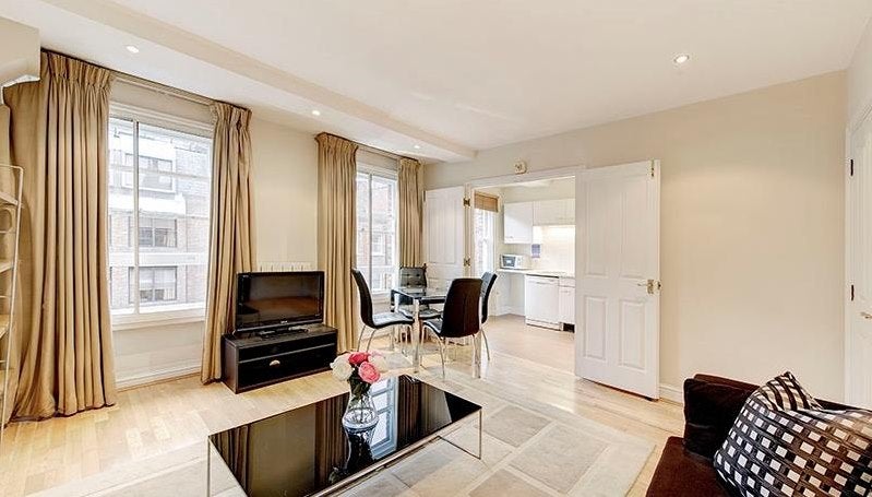 Flat Nottingham Place in City of Westminster