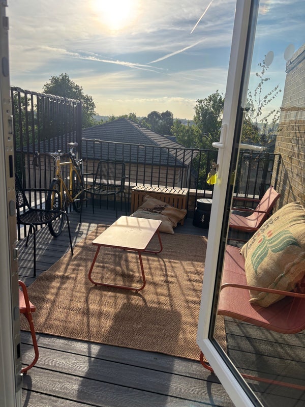 Room Fortess Road in Greater London