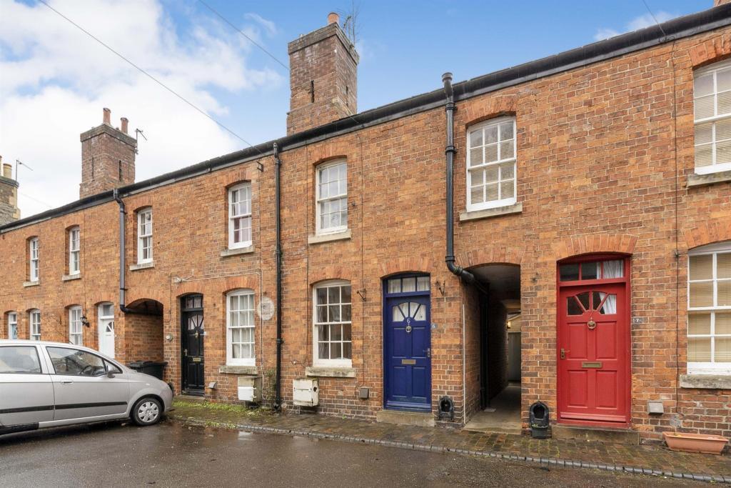House Barracks Square in South Kesteven
