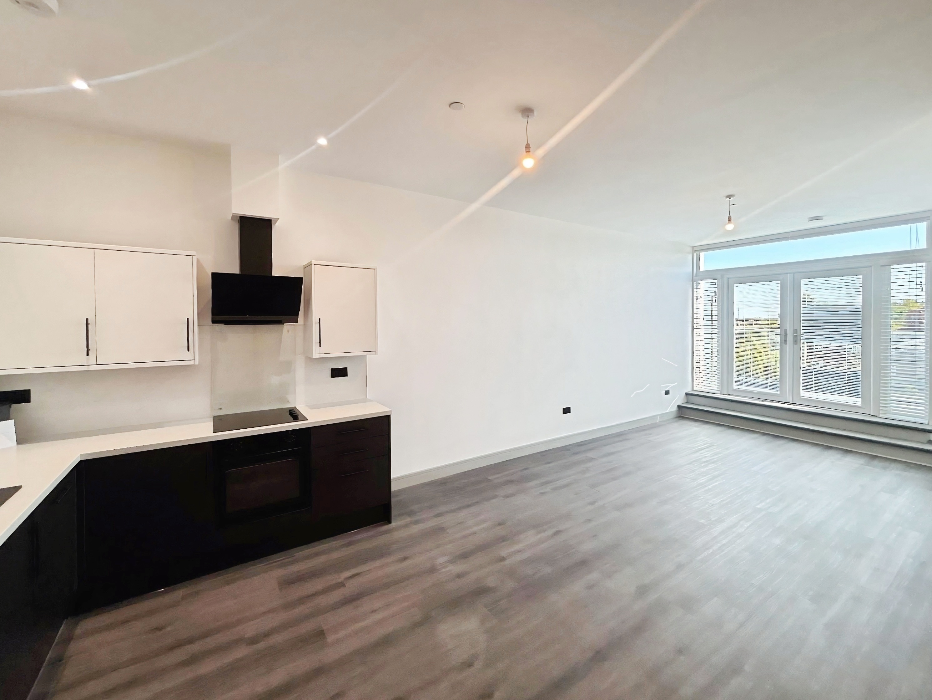 Flat Oundle Road in Peterborough