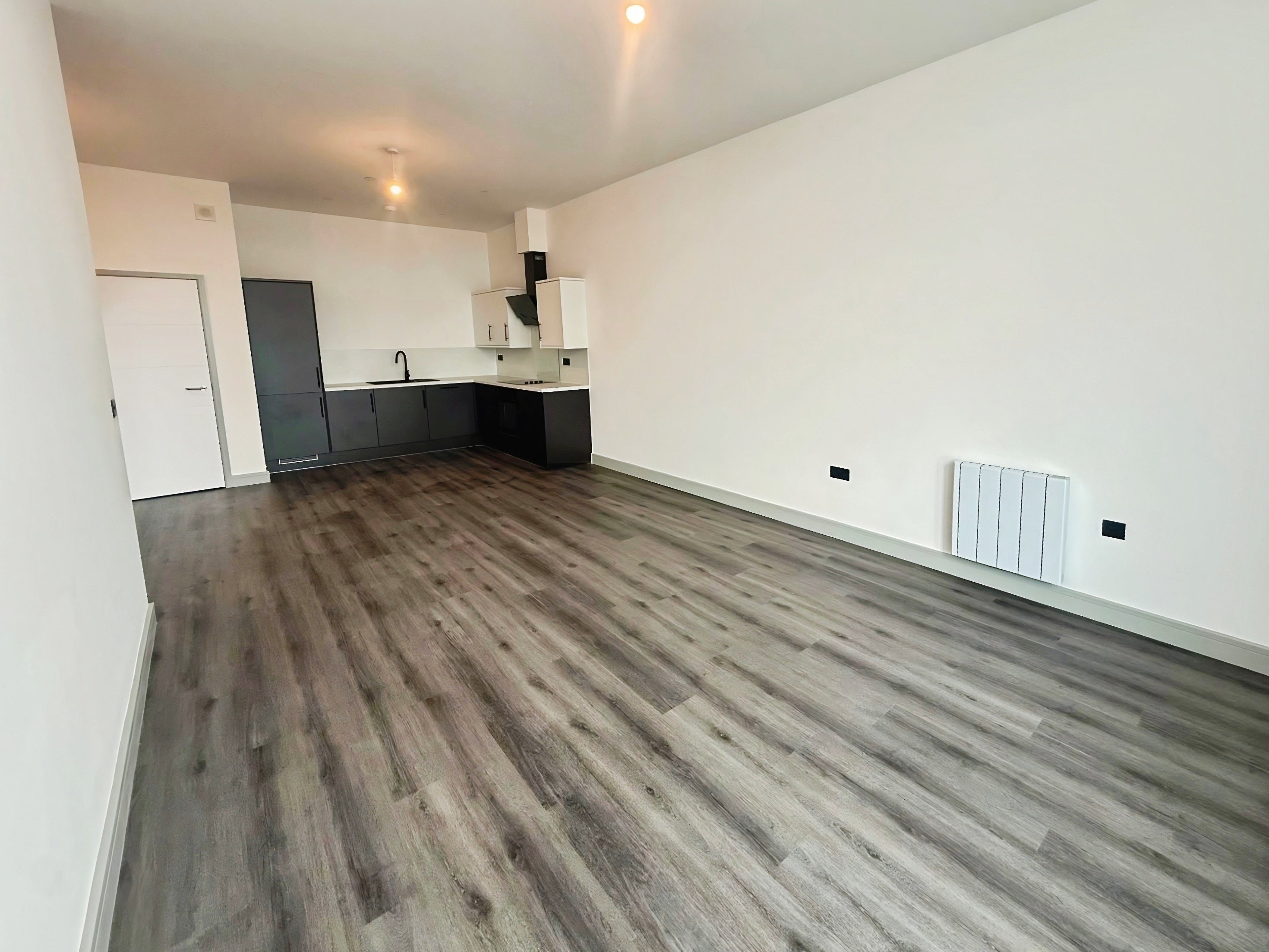 Flat Oundle Road in Peterborough