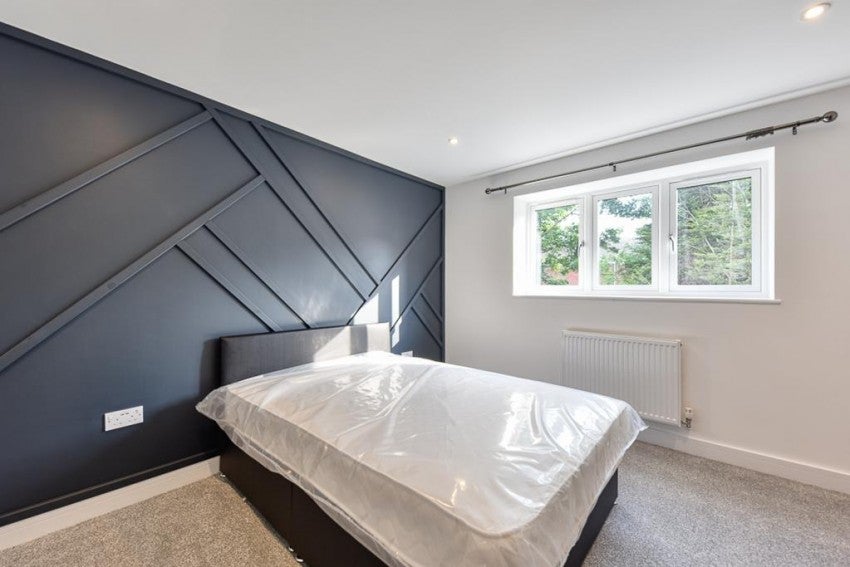 Room Main Road in Nottingham
