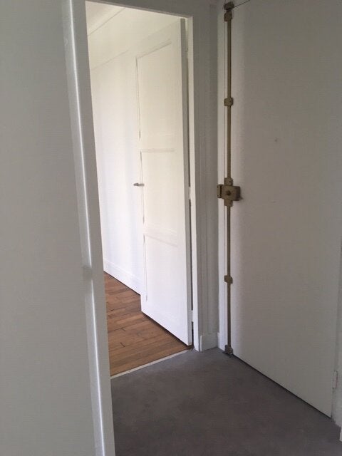 Appartement Rue Augustin Thierry à Paris
