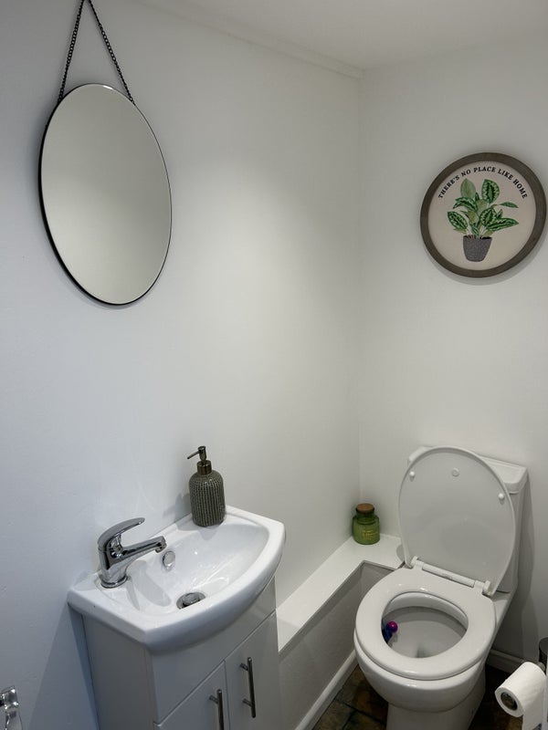 Room Rodway Road in Bristol