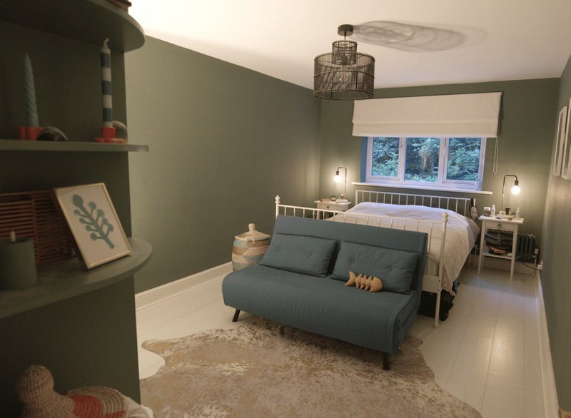 Flat Maple Mews in Greater London