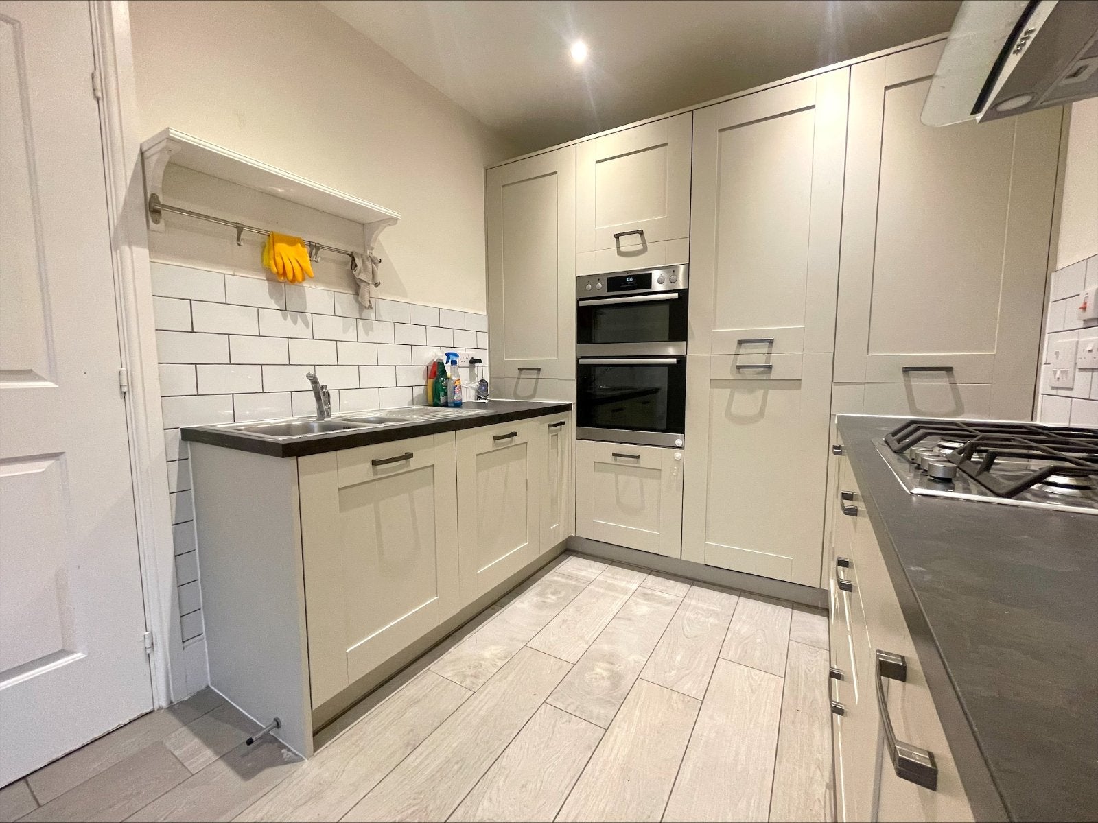 House Weavers Close in Leeds
